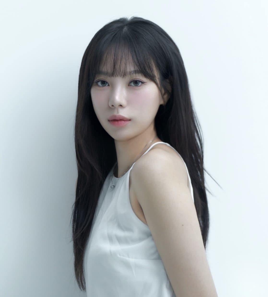 장현지 (Jang Hyeonji)